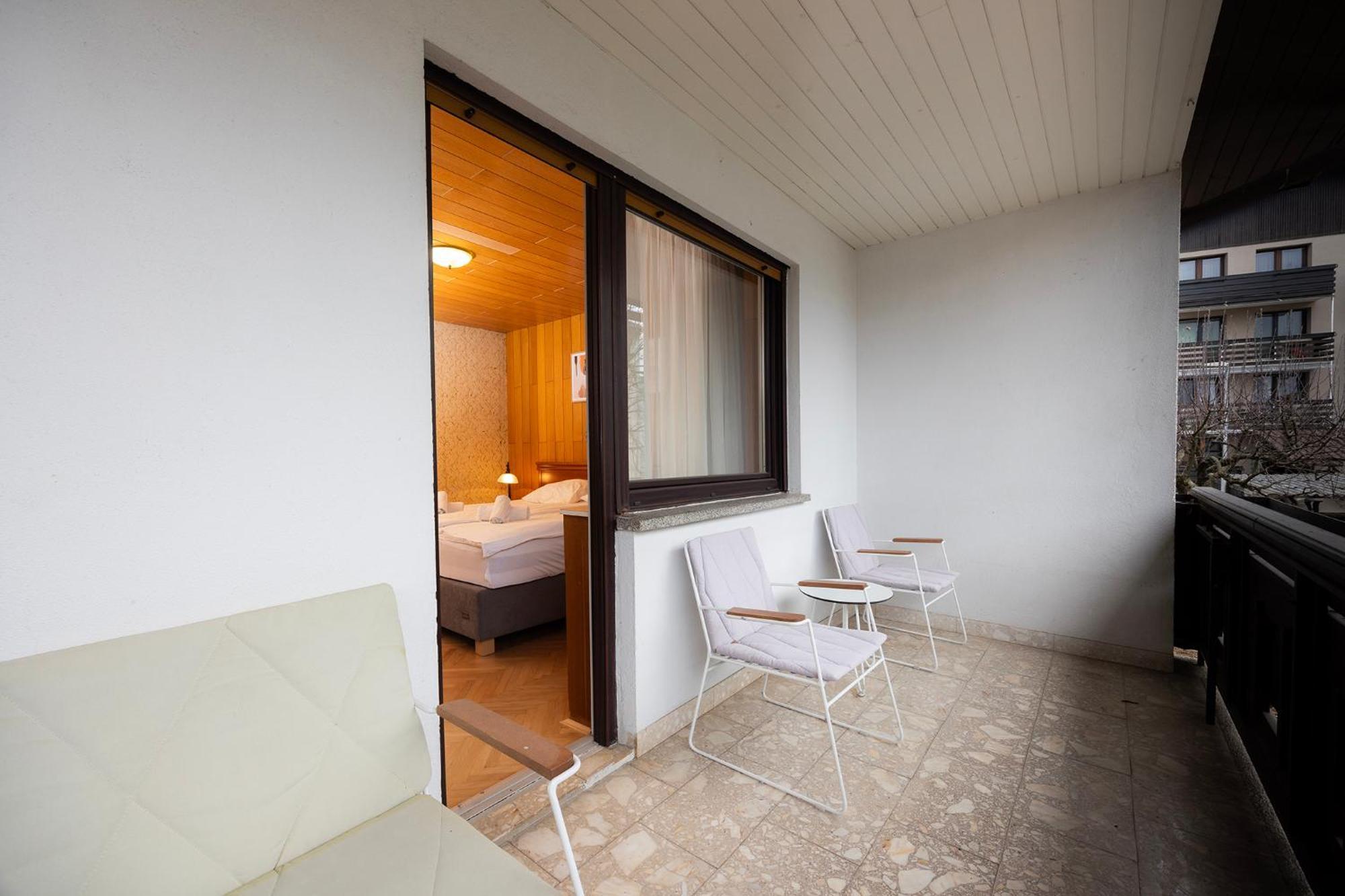 Papas Apartment Lesce  Exterior foto